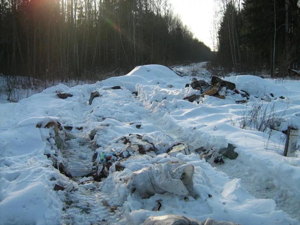 Житель Городищенского района привлечен к ответственности за складирование строительных отходов на землю