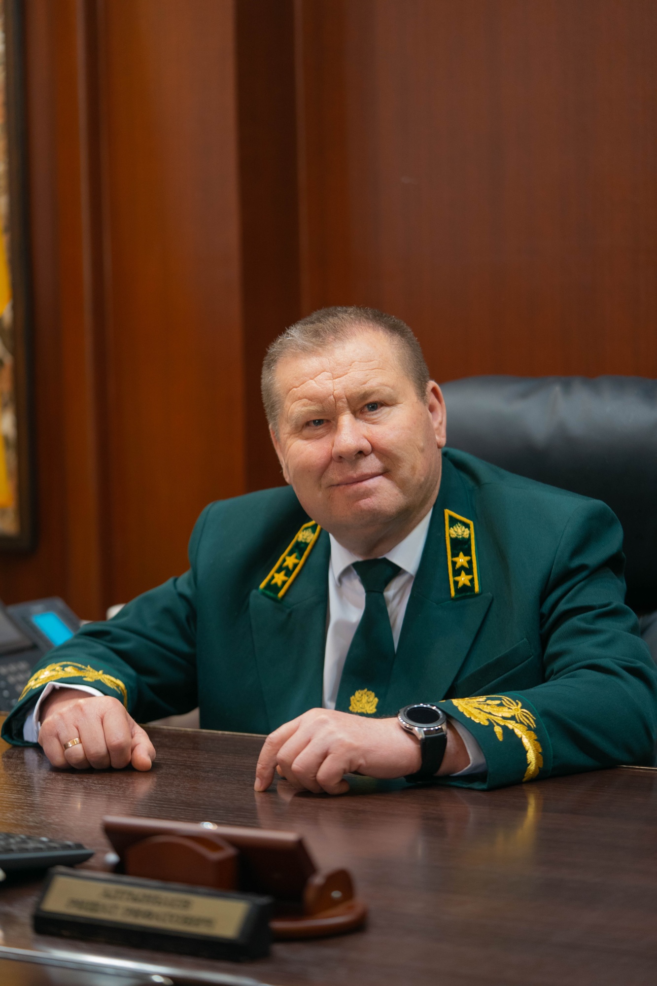 Поздравление Ришата Алтынбаева с Днем образования Следственного Комитета Российской Федерации