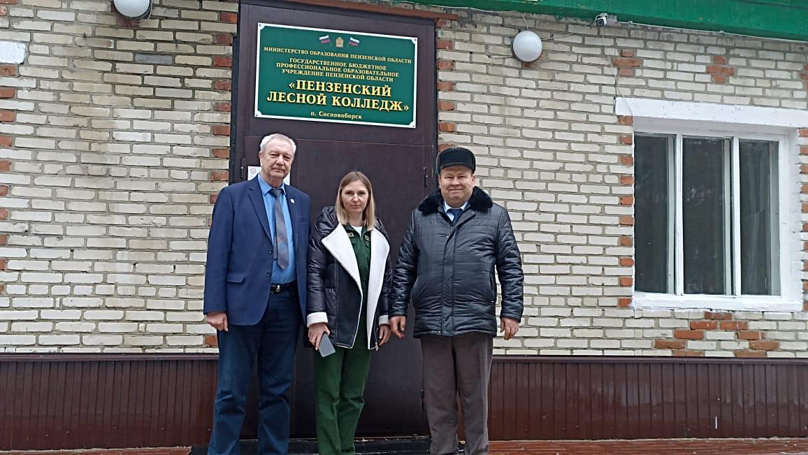 Рабочий визит Министра в Кададинское лесничество