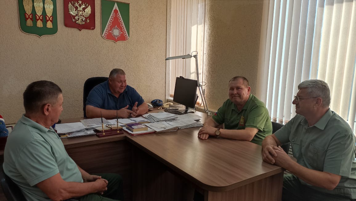 В Камешкирском районе обсудили вопросы обеспечения пожарной безопасности населенных пунктов В Камешкирском районе обсудили вопросы обеспечения пожарной безопасности населенных пунктов