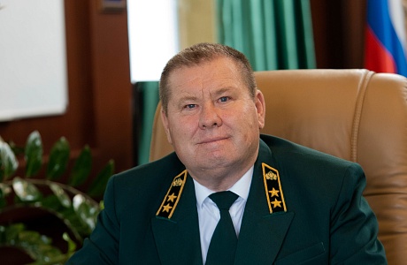Министр лесного, охотничьего хозяйства и природопользования Пензенской области Ришат Алтынбаев поздравляет с Днем России Министр лесного, охотничьего хозяйства и природопользования Пензенской области Ришат Алтынбаев поздравляет с Днем России