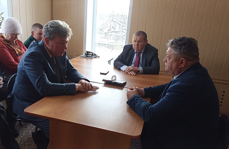 Алексей Живаев назначен на должность директора Шемышейского лесничества Алексей Живаев назначен на должность директора Шемышейского лесничества
