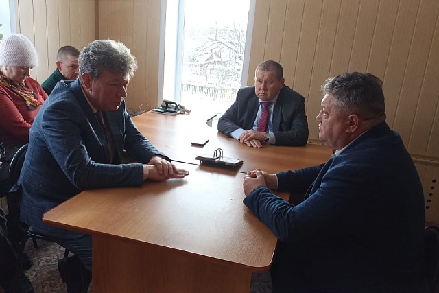 Алексей Живаев назначен на должность директора Шемышейского лесничества