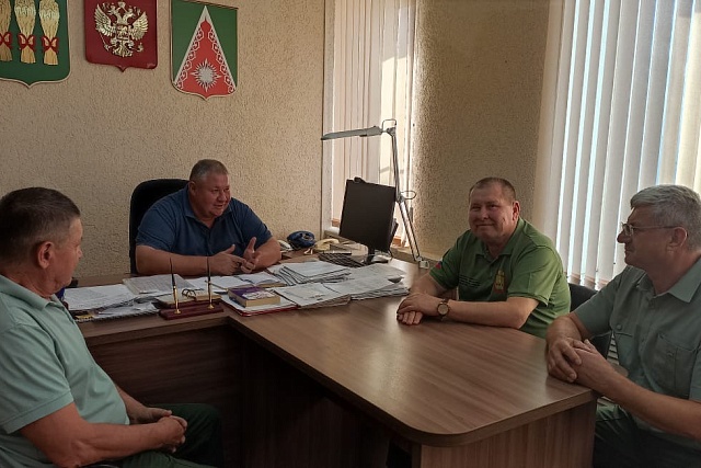 В Камешкирском районе обсудили вопросы обеспечения пожарной безопасности населенных пунктов