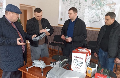 Участник проекта «Герои Пенzенского края» Максим Сулин посетил Лесопожарный центр 