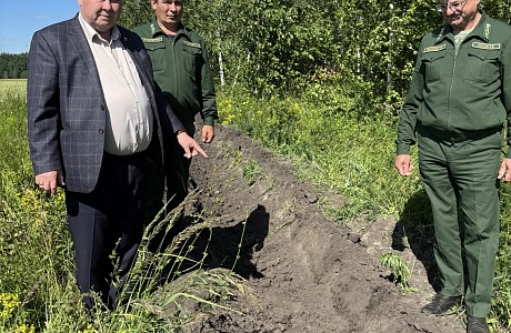 Ришат Алтынбаев с рабочим визитом  посетил Лопатинское лесничество
