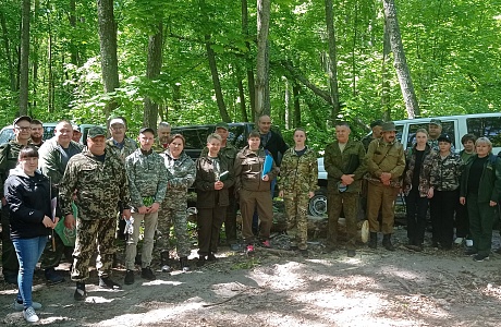 Проведена полевая тренировка по лесопатологическим обследованиям Проведена полевая тренировка по лесопатологическим обследованиям