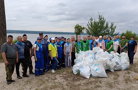 Очистка от бытового мусора и древесного хлама берега Сурского водохранилища в рамках национального проекта «Экология» федерального проекта «Сохранение уникальных водных объектов» Очистка от бытового мусора и древесного хлама берега Сурского водохранилища в рамках национального проекта «Экология» федерального проекта «Сохранение уникальных водных объектов»